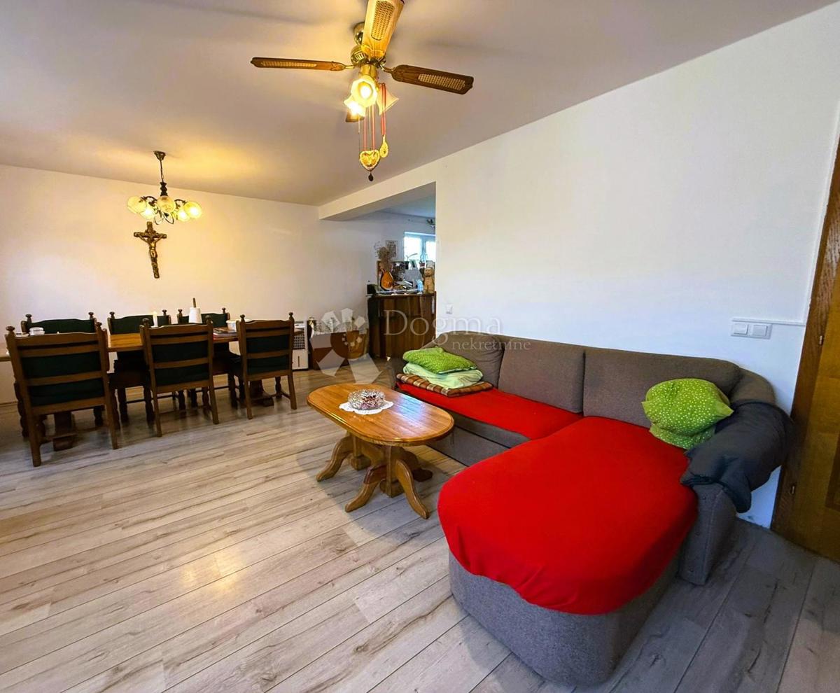 Casa Dekanovec, 222m2