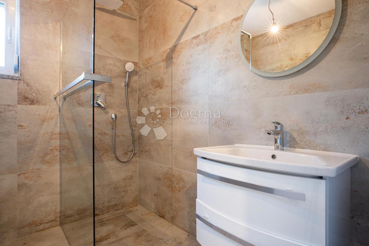 Allogio Jurdani, Matulji, 82m2