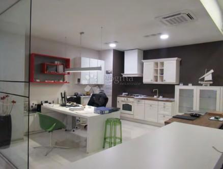 Locale commerciale Centar, Pula, 177,20m2