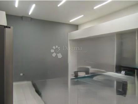 Locale commerciale Centar, Pula, 177,20m2