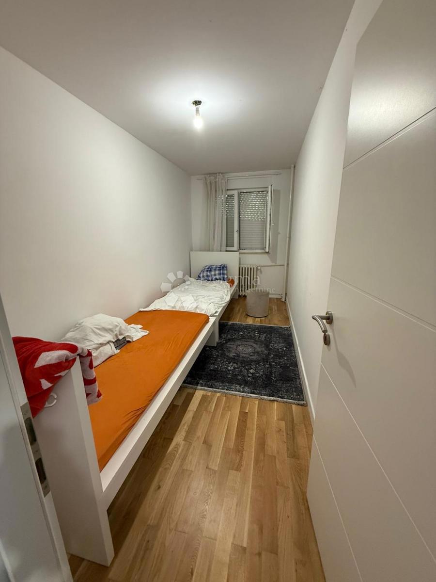 Allogio Savica, Trnje, 66,67m2