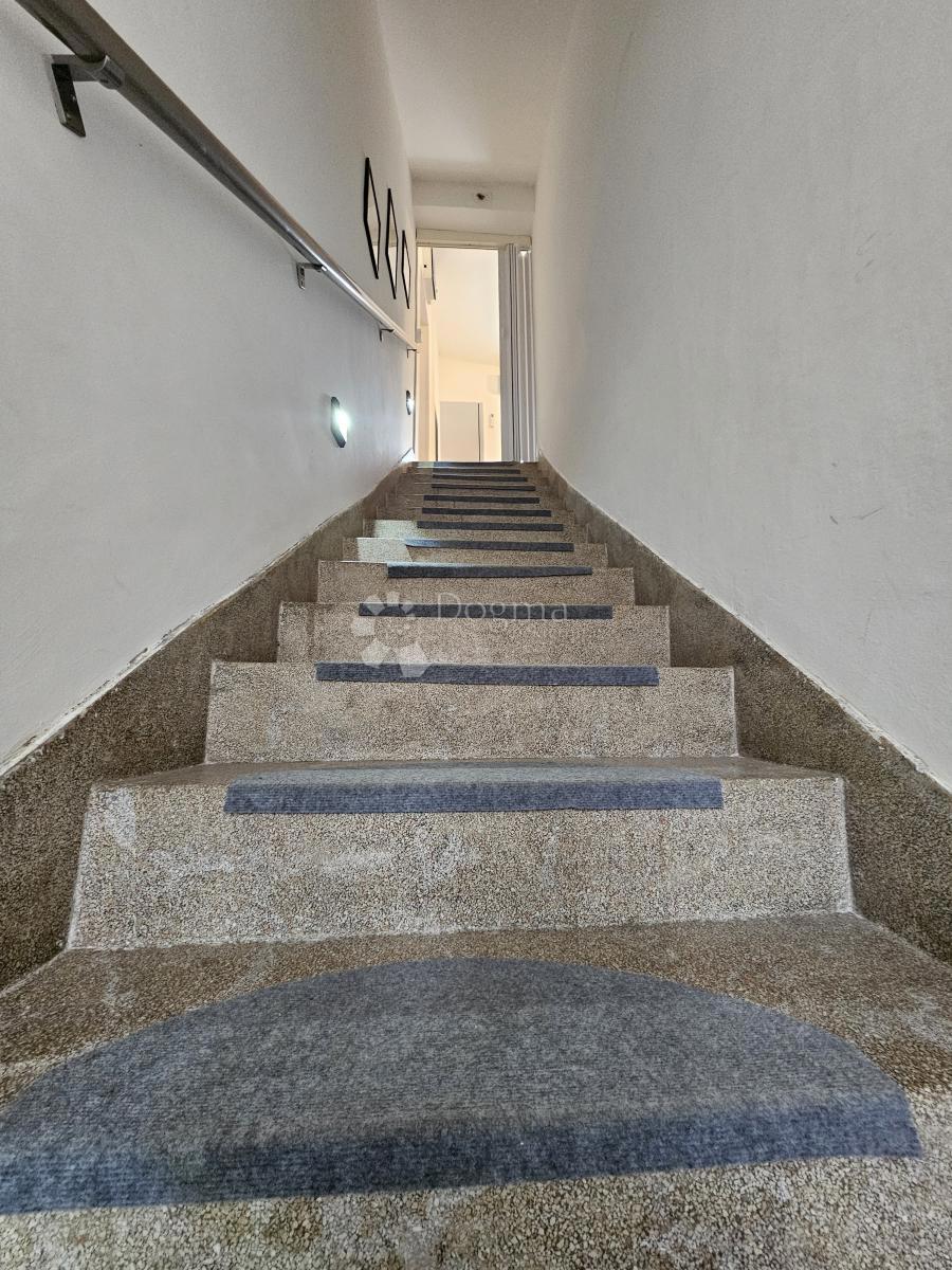 Casa Biograd na Moru, 144m2