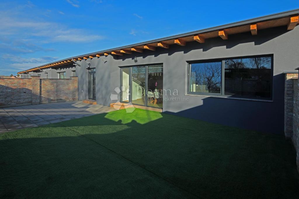 Casa Kopačevo, Bilje, 370m2