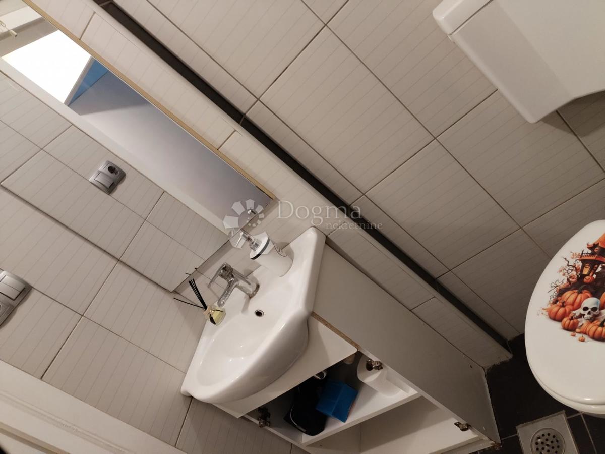 Allogio Krvavice, Šibenik, 55,54m2