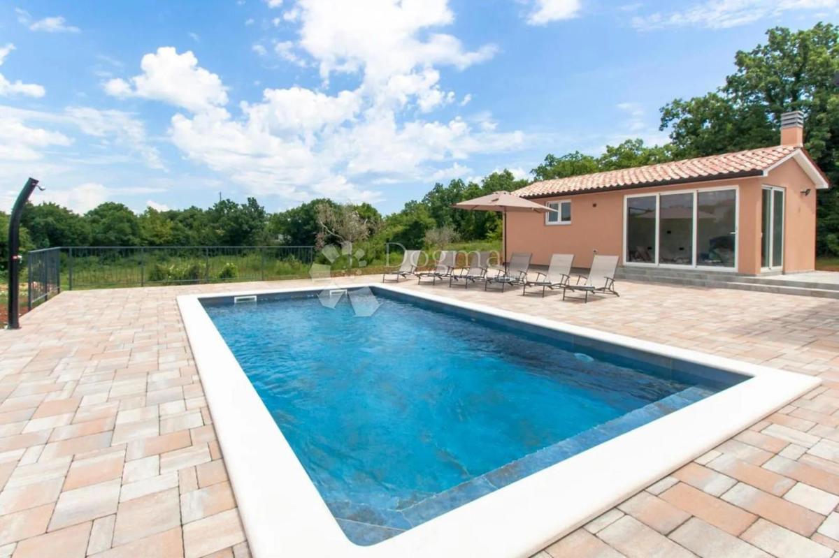 Casa Kunj, Raša, 152m2