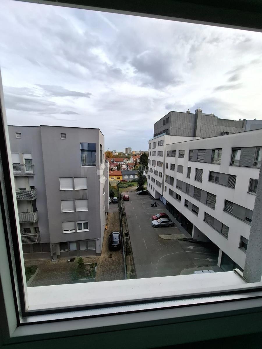 Allogio Trnje, 75,77m2