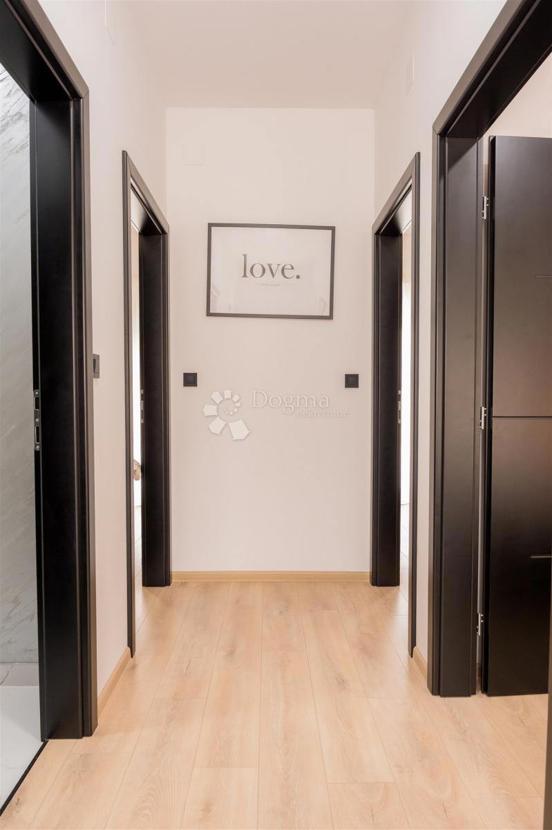 Casa Podgrađe, Marija Bistrica, 230m2