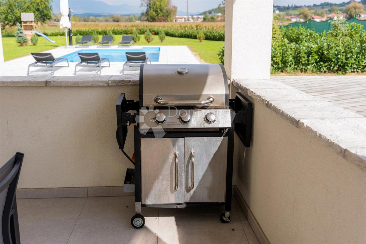 Casa Podgrađe, Marija Bistrica, 230m2