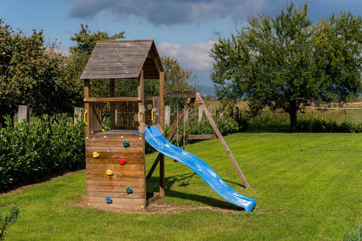 Casa Podgrađe, Marija Bistrica, 230m2