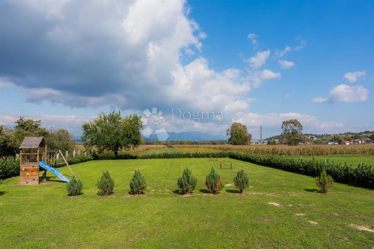 Casa Podgrađe, Marija Bistrica, 230m2