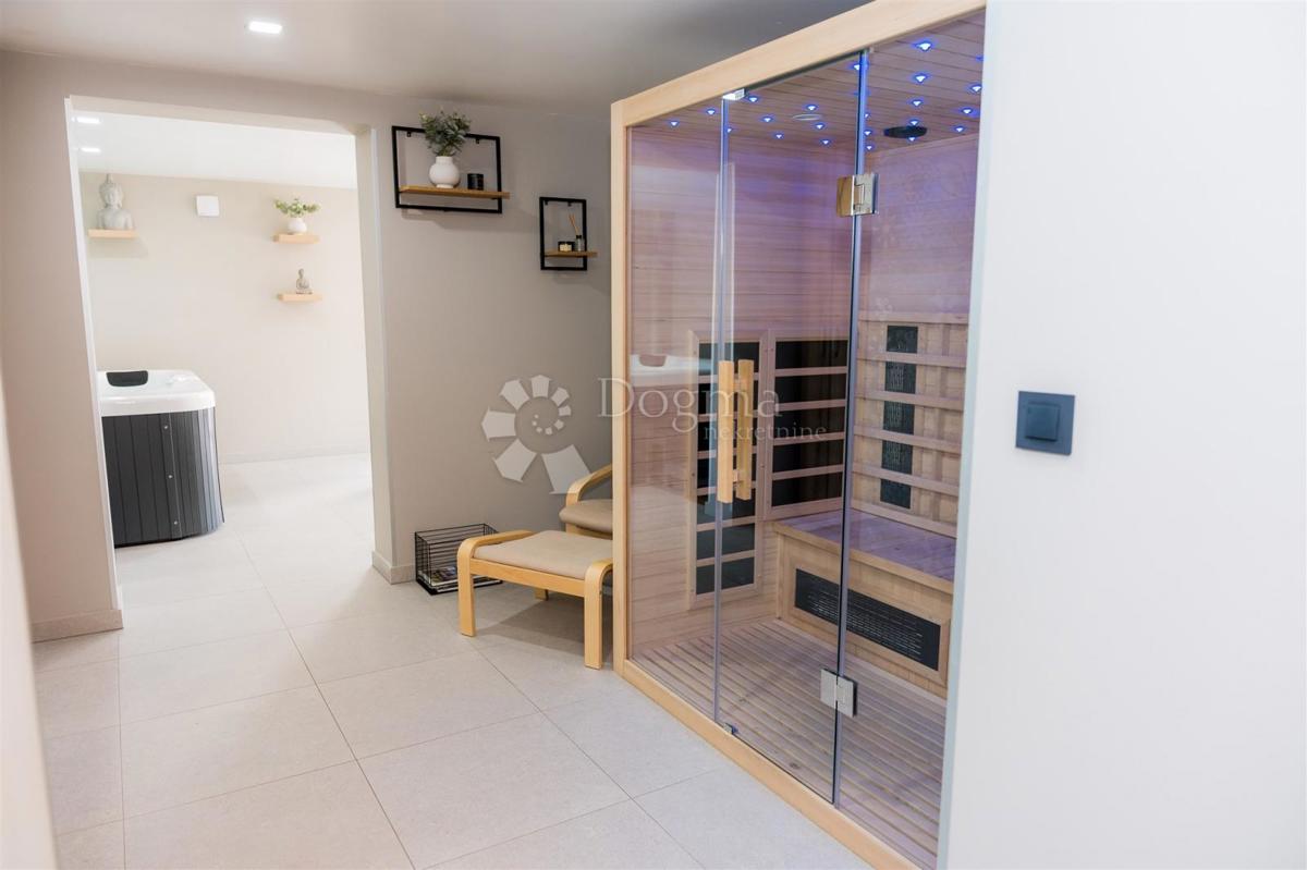 Casa Podgrađe, Marija Bistrica, 230m2