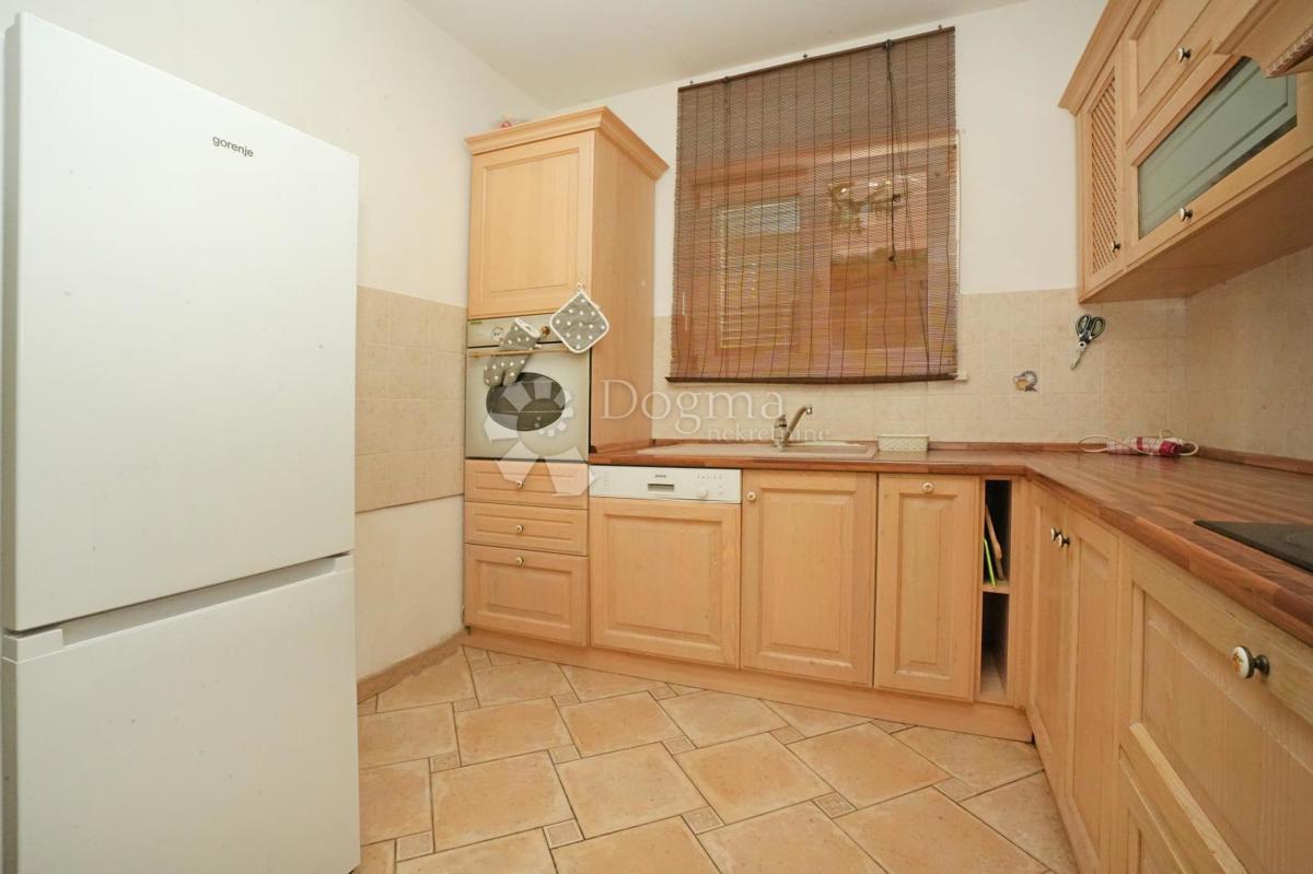 Allogio Štinjan, Pula, 70,02m2