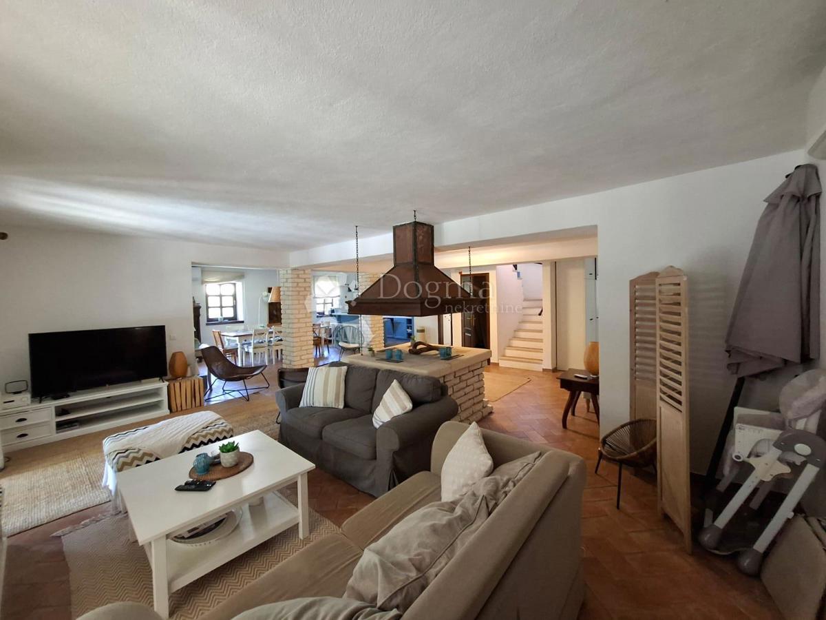 Casa Višnjan, 205m2