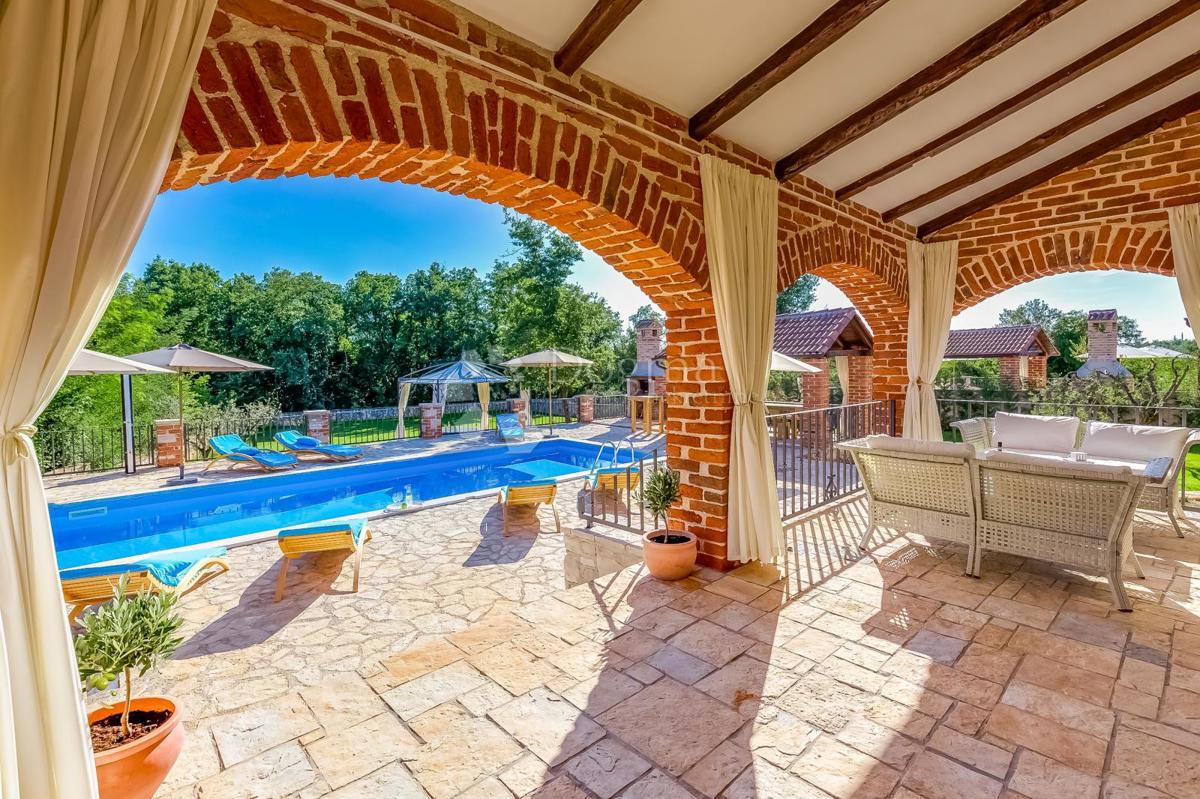 Casa Višnjan, 205m2