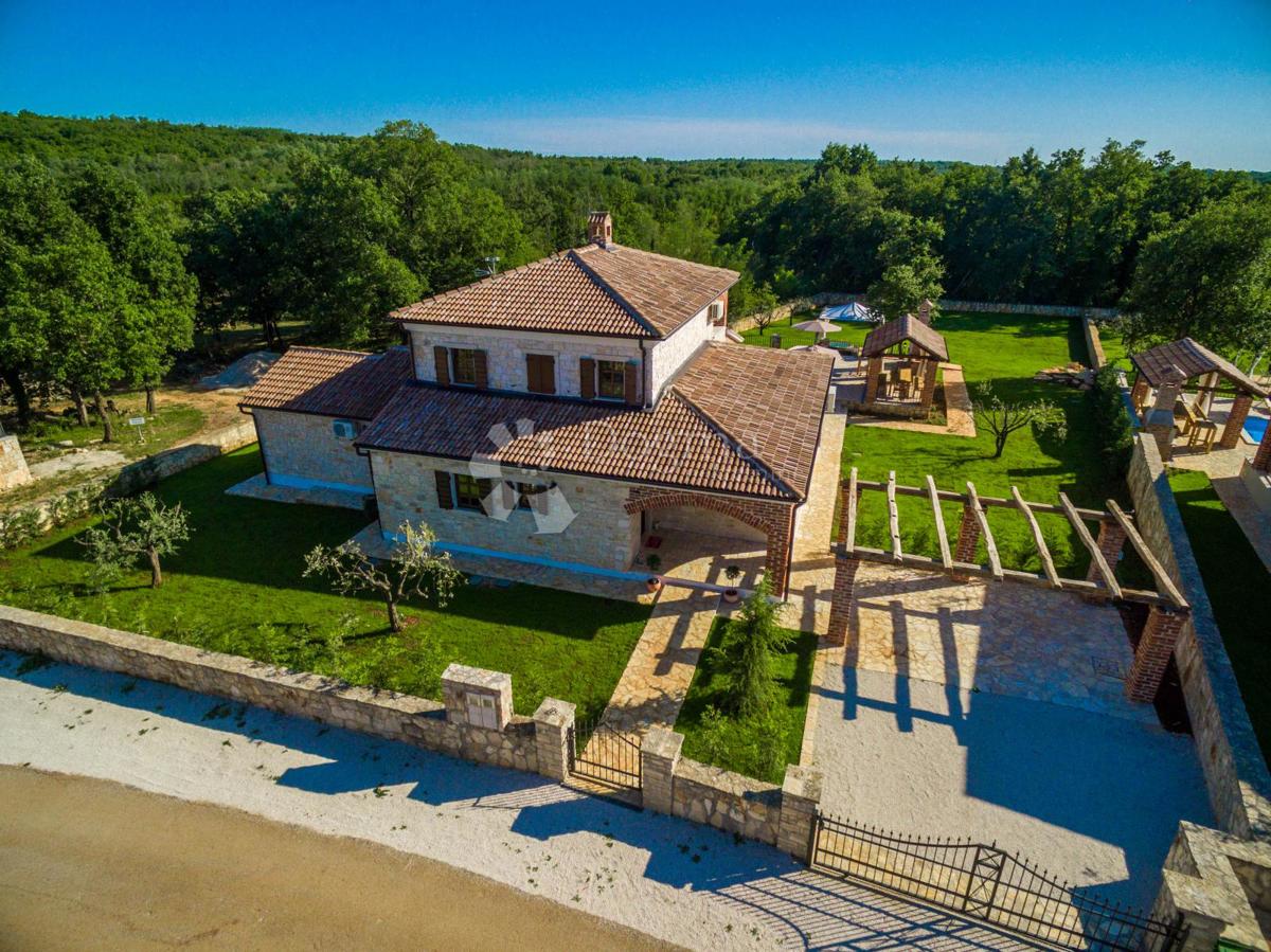 Casa Višnjan, 205m2