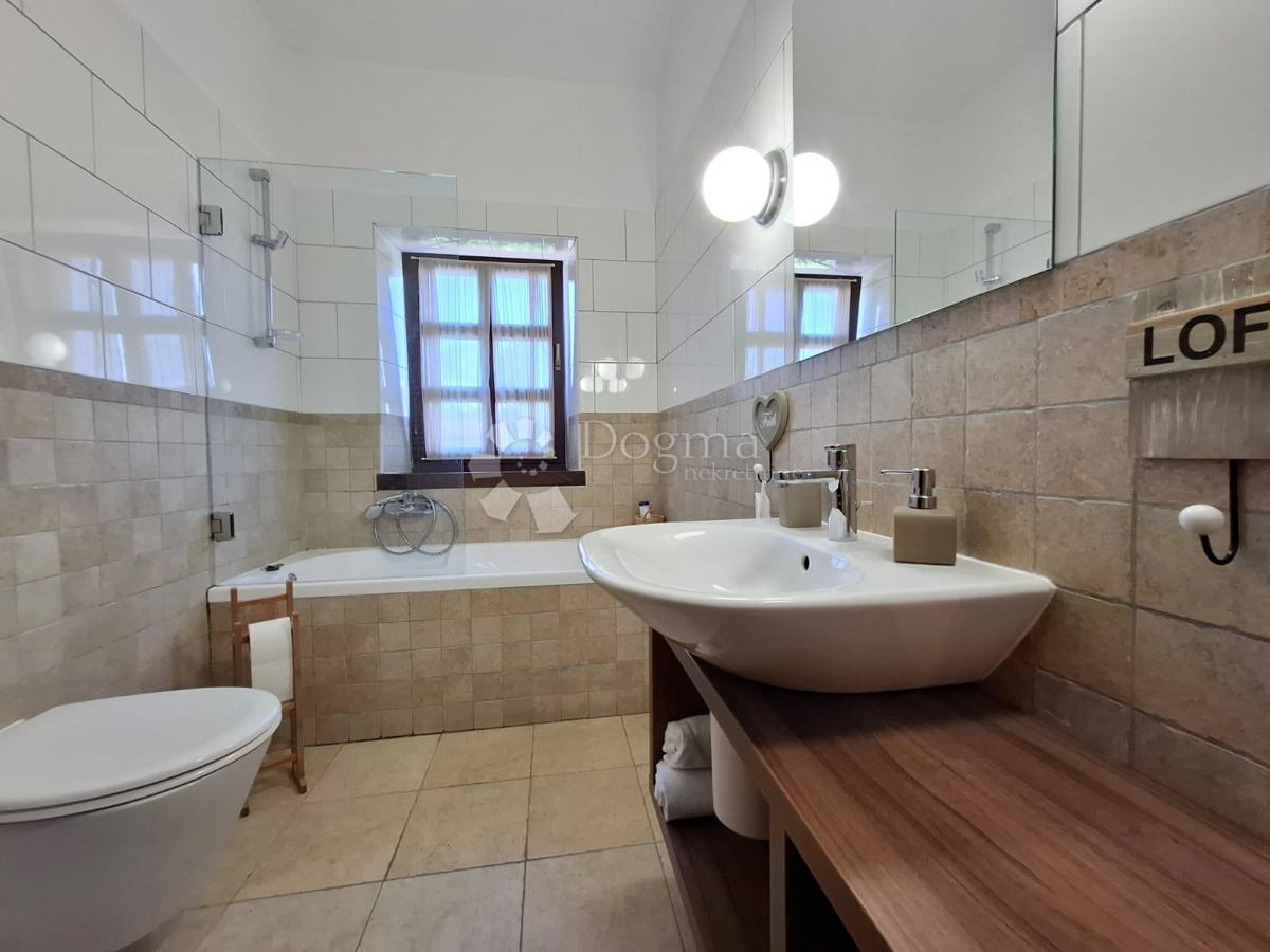 Casa Višnjan, 205m2