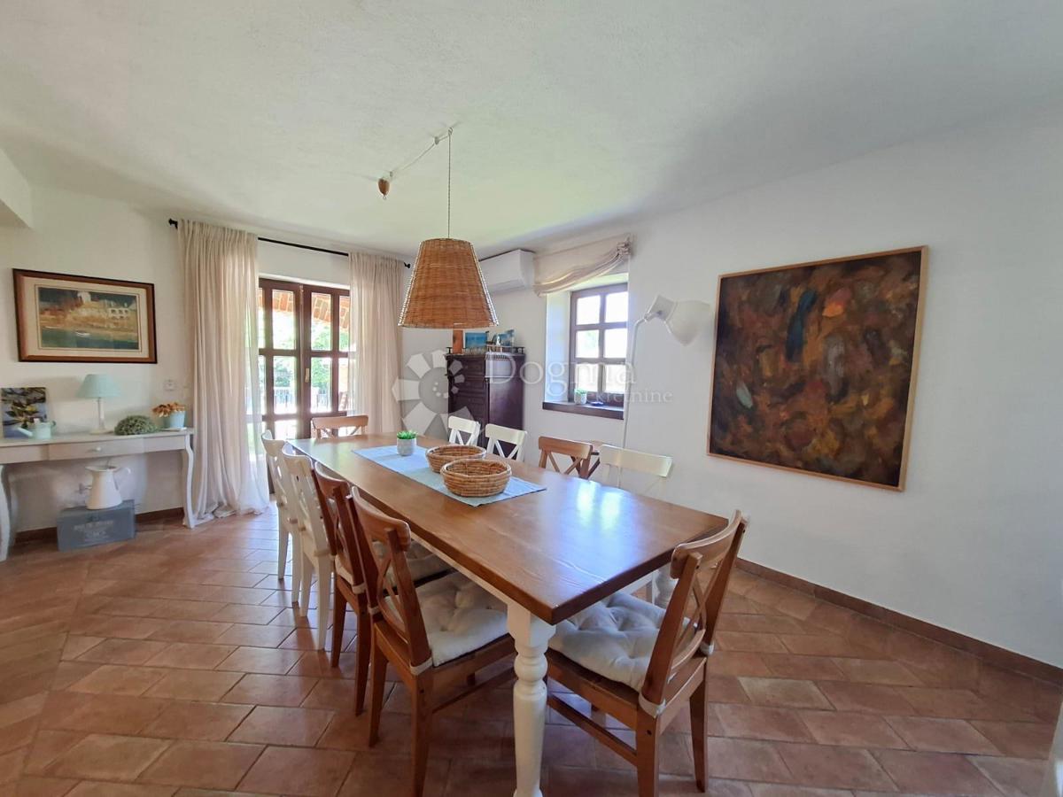 Casa Višnjan, 205m2