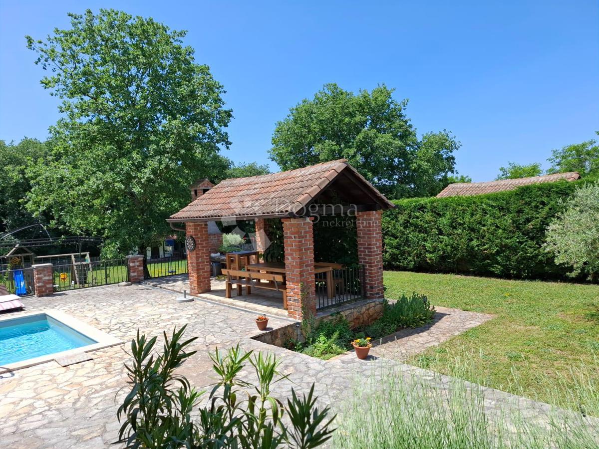 Casa Višnjan, 205m2