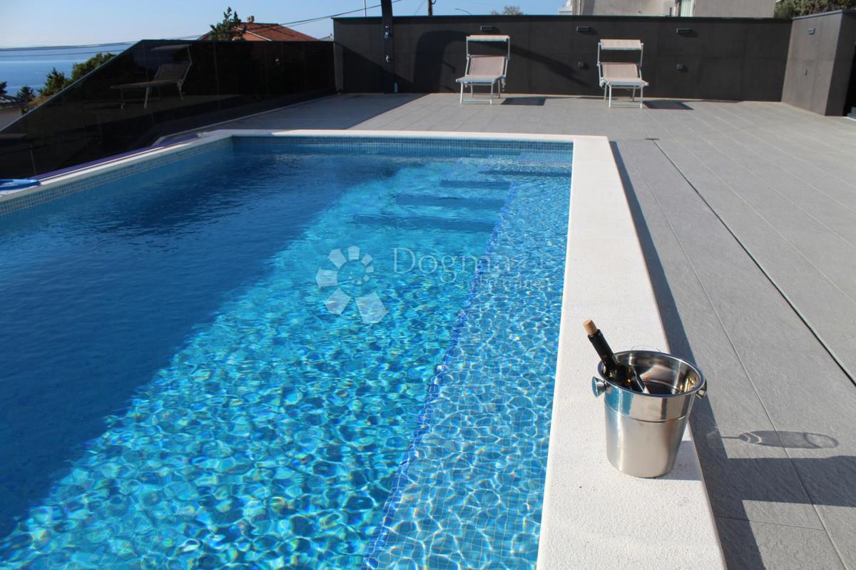 Casa Novi Vinodolski, 400m2