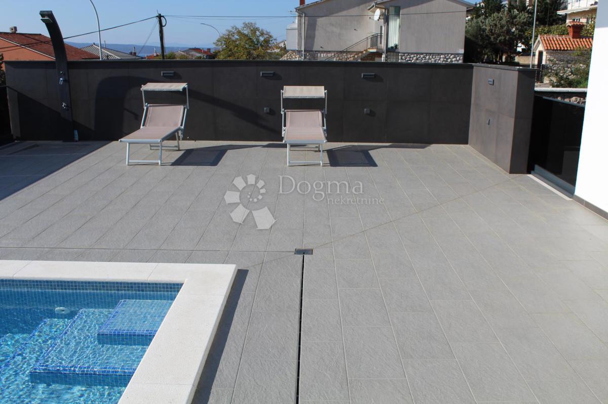 Casa Novi Vinodolski, 400m2