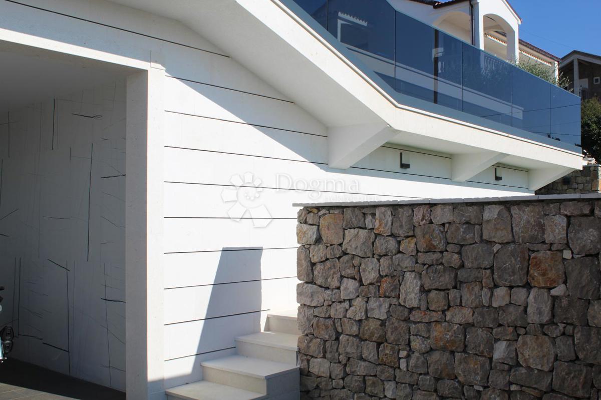 Casa Novi Vinodolski, 400m2