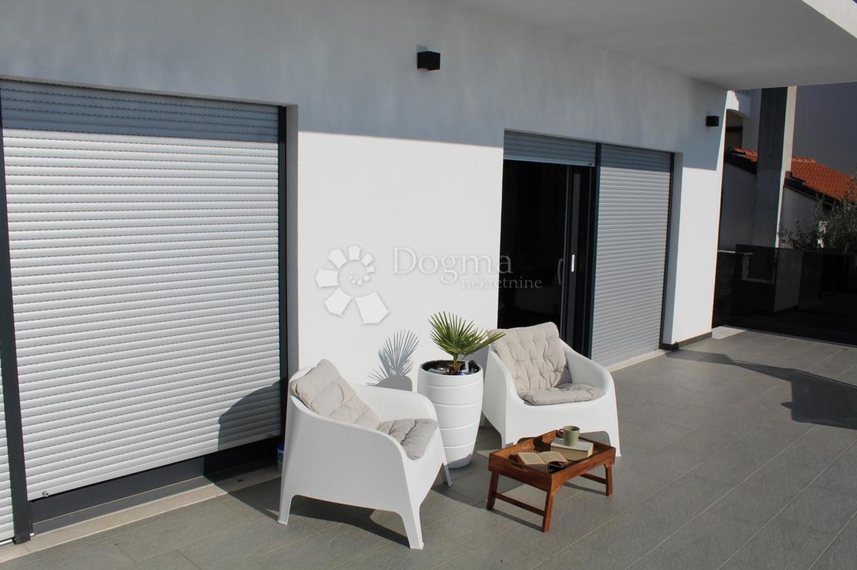 Casa Novi Vinodolski, 400m2