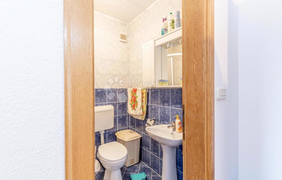 Allogio Okrug Gornji, Okrug, 45,30m2