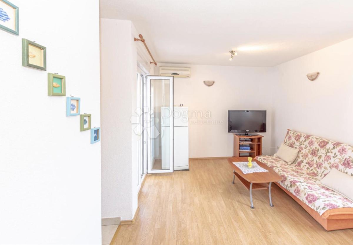 Allogio Okrug Gornji, Okrug, 45,30m2