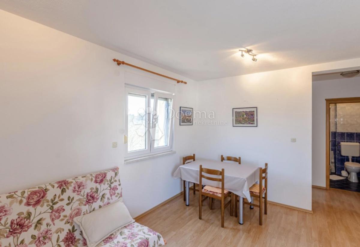 Allogio Okrug Gornji, Okrug, 45,30m2