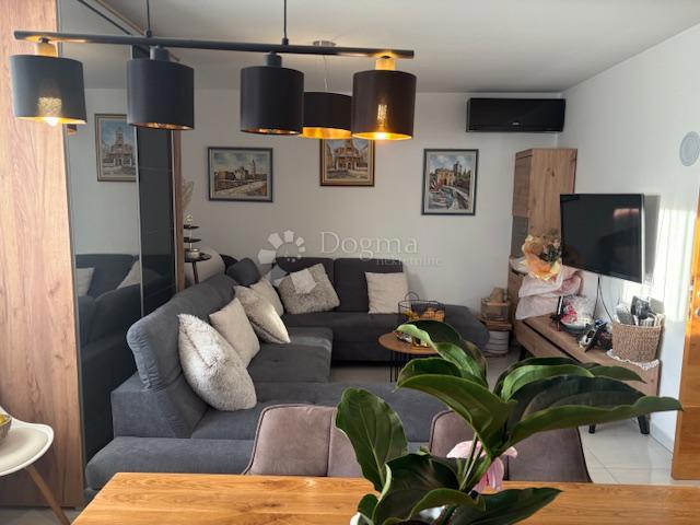 Allogio Mocire, Zadar, 92m2