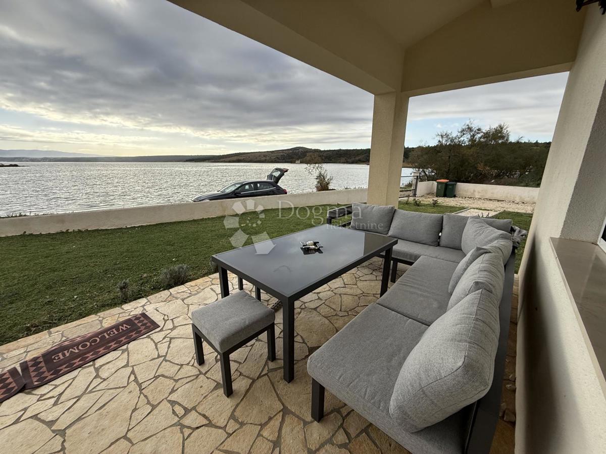 Casa Posedarje, 174m2