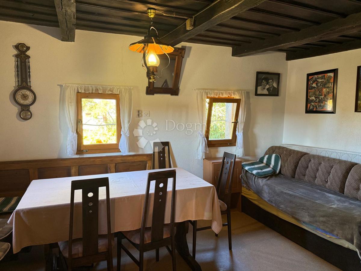 Casa Natkrižovljan, Cestica, 111m2