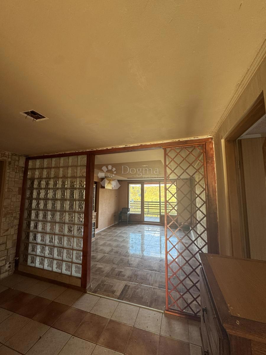 Casa Maglenča, Veliko Trojstvo, 156m2