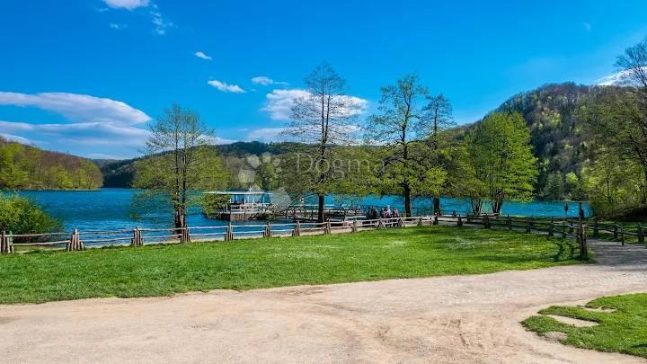 Terreno edificabile Kozjan, Plitvička Jezera, 6.661m2