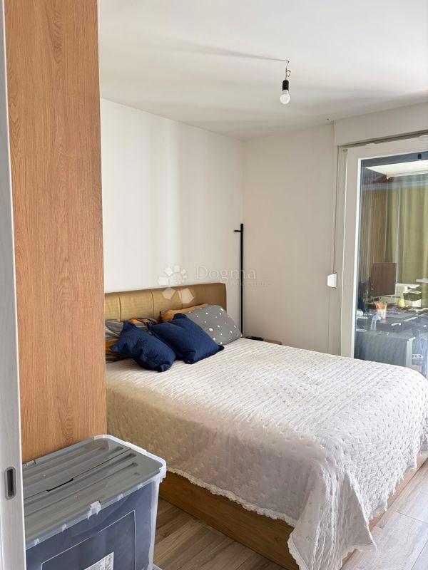 In vendita: moderno appartamento bilocale S8 al piano terra – Duilovo, Spalato