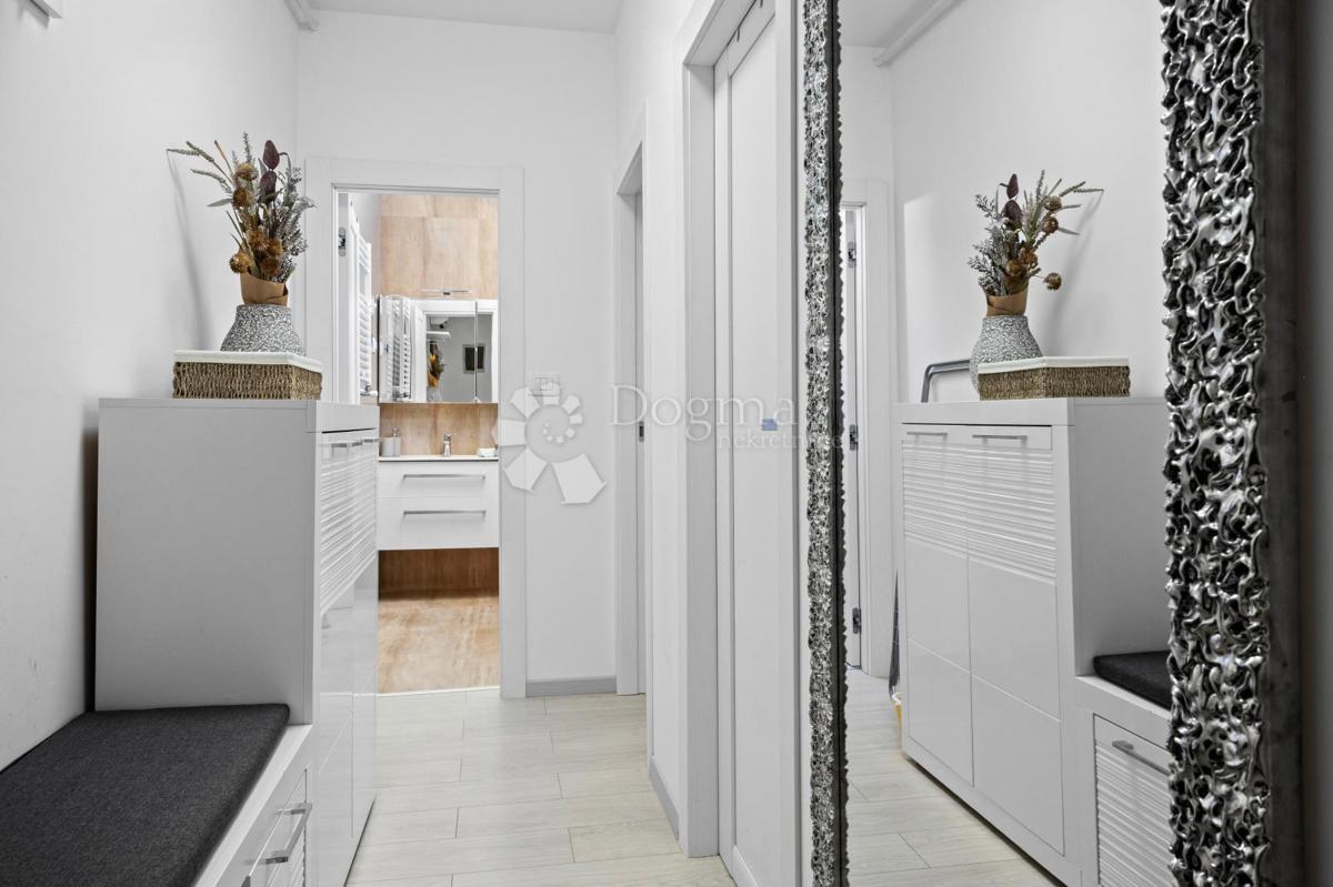 Allogio Centar, Pula, 55m2