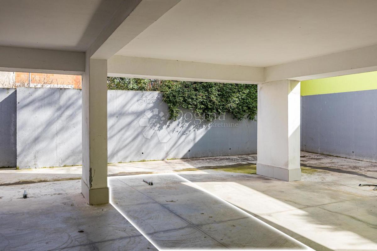 Allogio Centar, Pula, 55m2