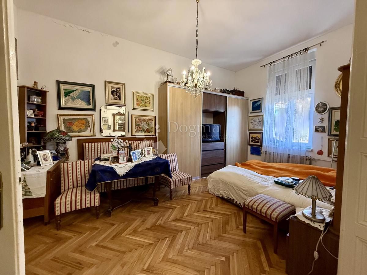 Fascino della Città Vecchia nel cuore di Kaptol