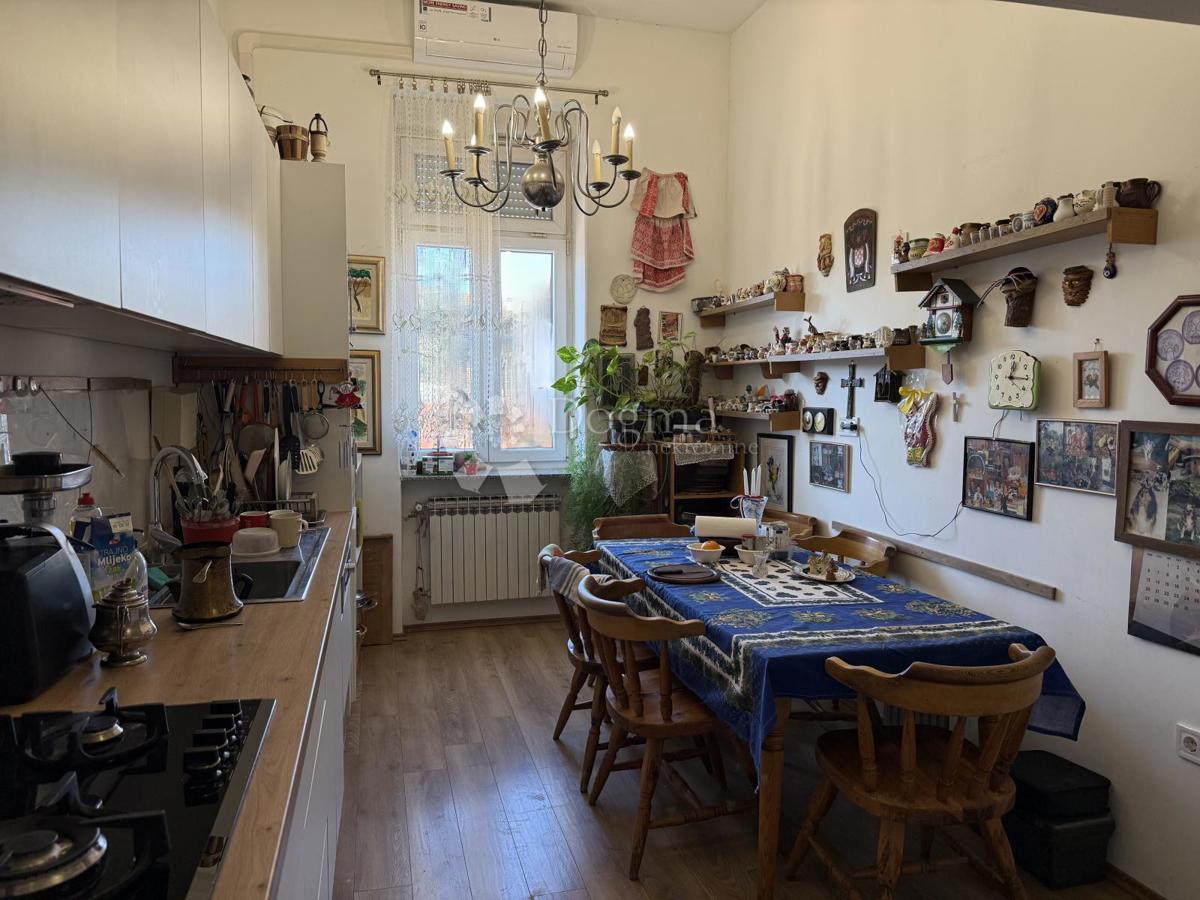 Fascino della Città Vecchia nel cuore di Kaptol