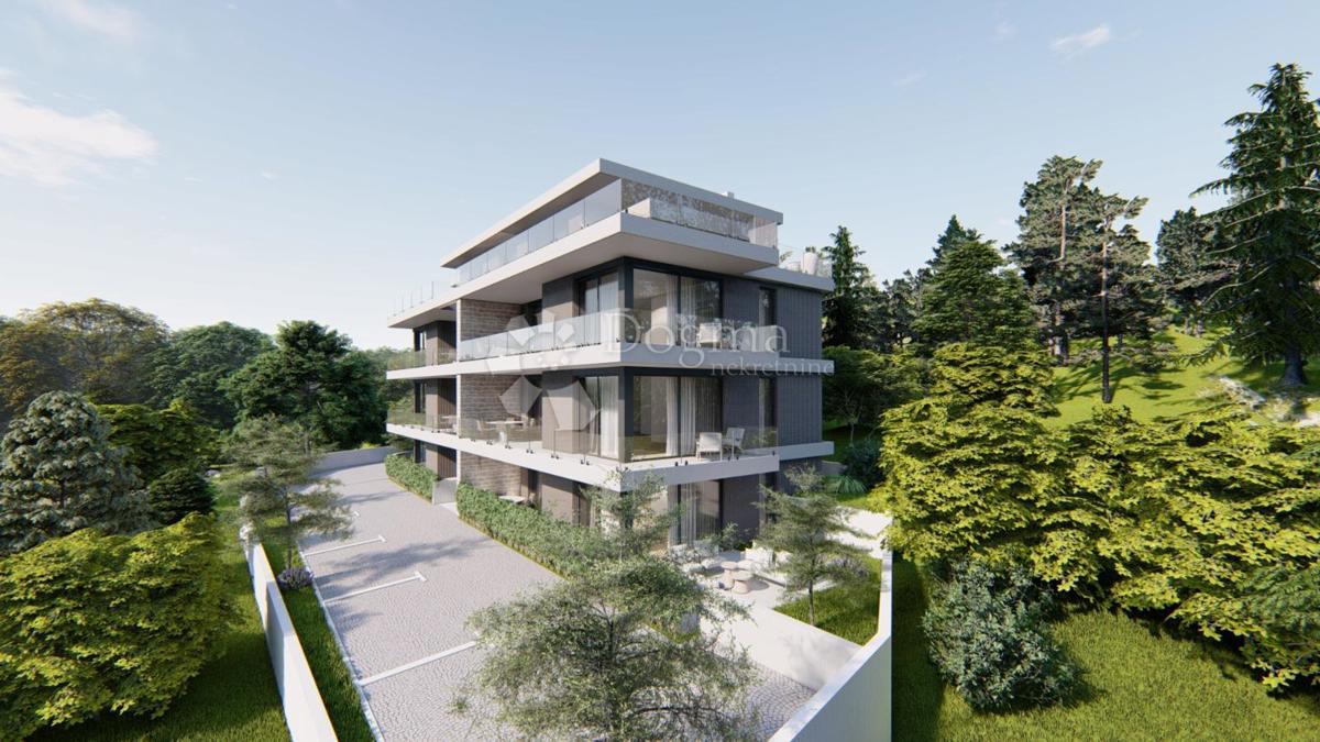 PRIMOŠTEN - PIANO TERRA PRIMA FILA SUL MARE