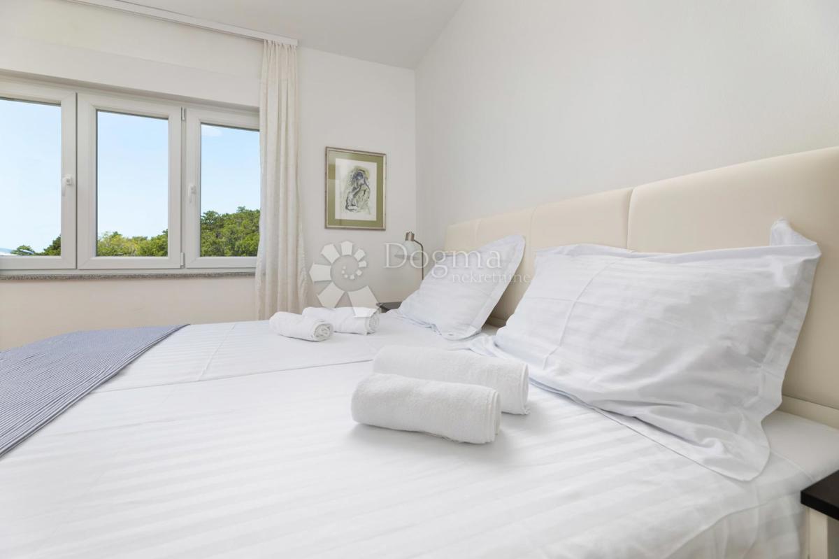 Casa Povile, Novi Vinodolski, 250m2