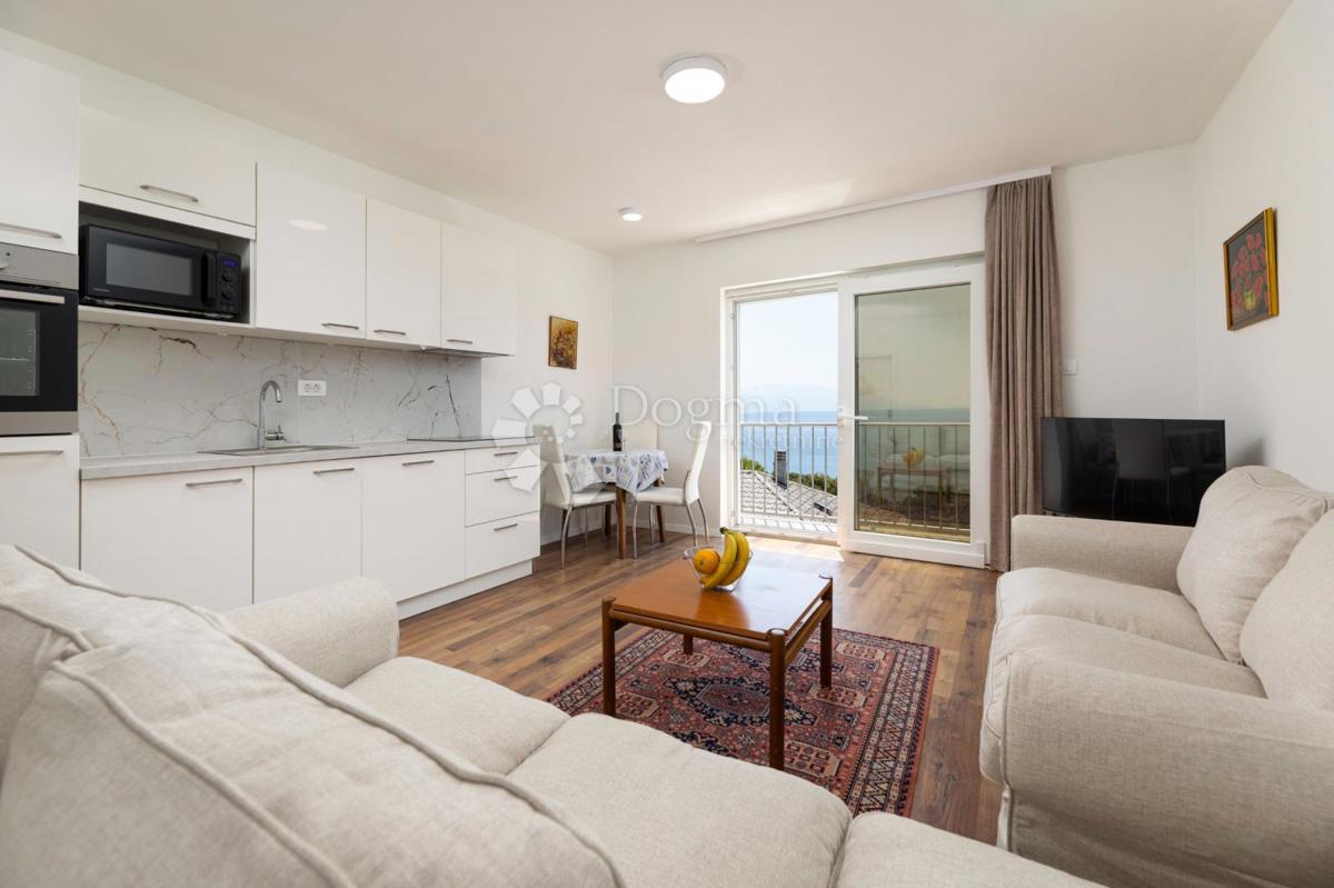 Casa Povile, Novi Vinodolski, 250m2