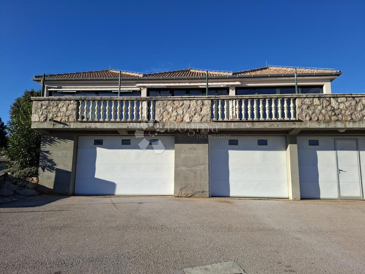 Casa Posedarje, 500m2