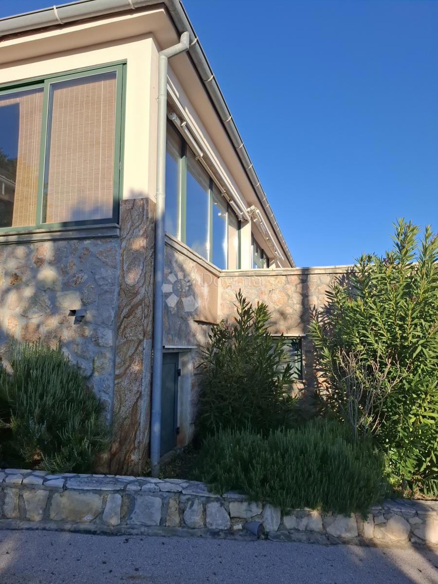 Casa Posedarje, 500m2