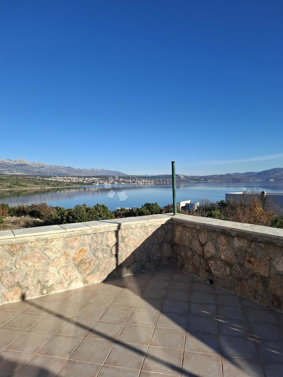 Casa Posedarje, 500m2