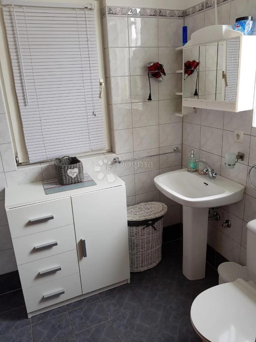 Casa Jadrija, Šibenik - Okolica, 75m2