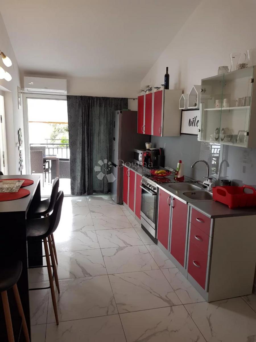 Casa Jadrija, Šibenik - Okolica, 75m2