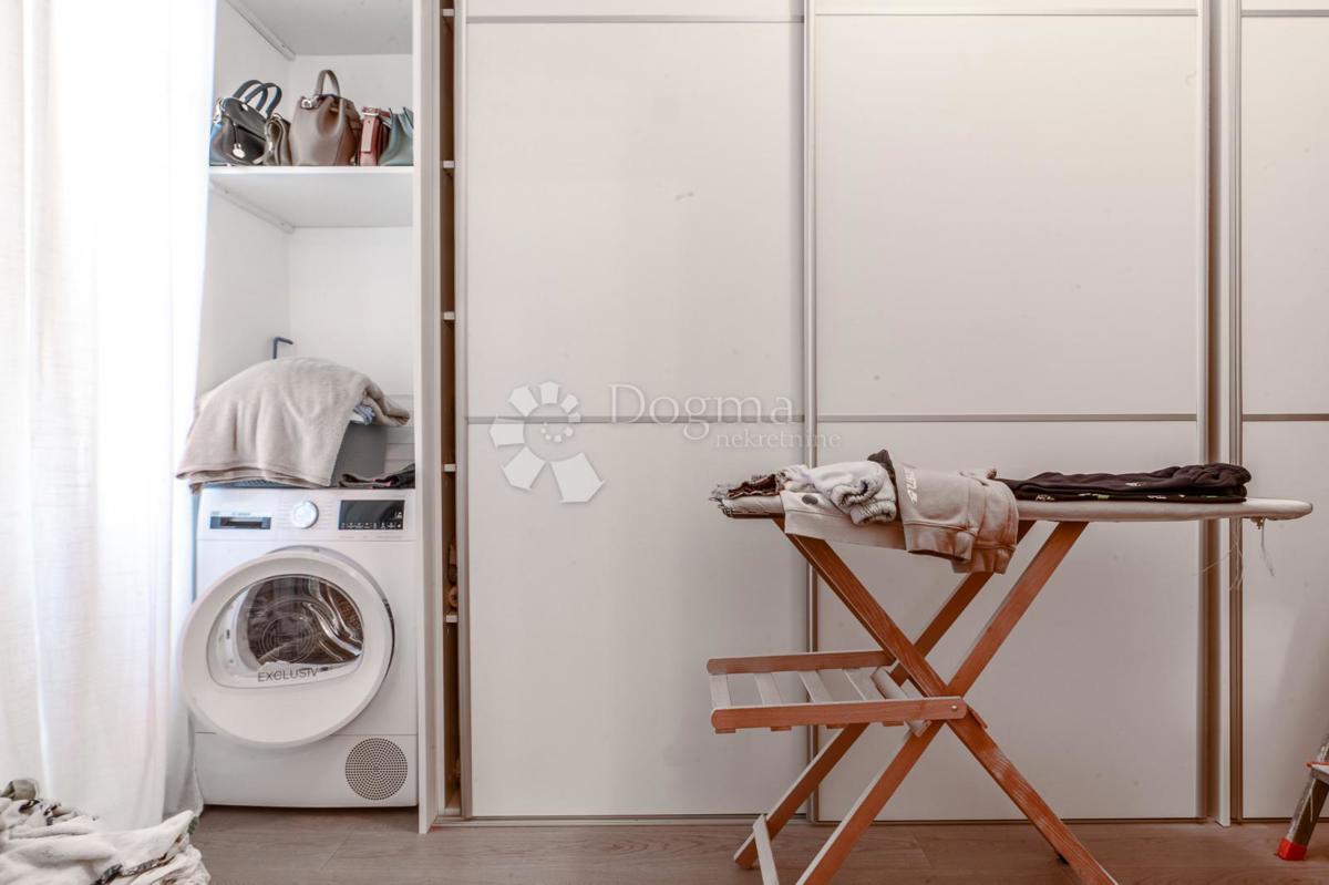 Allogio Pećine, Rijeka, 130,14m2