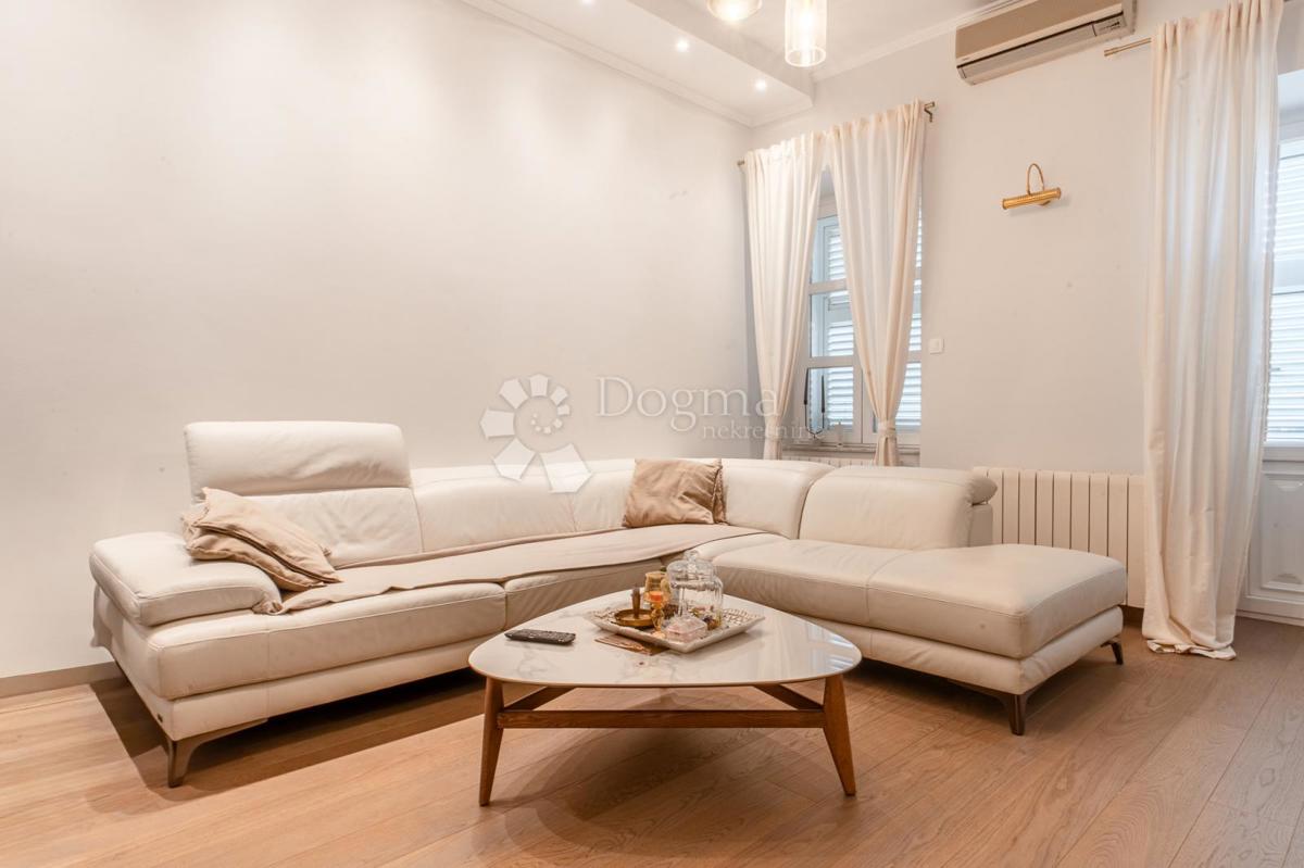 Allogio Pećine, Rijeka, 130,14m2