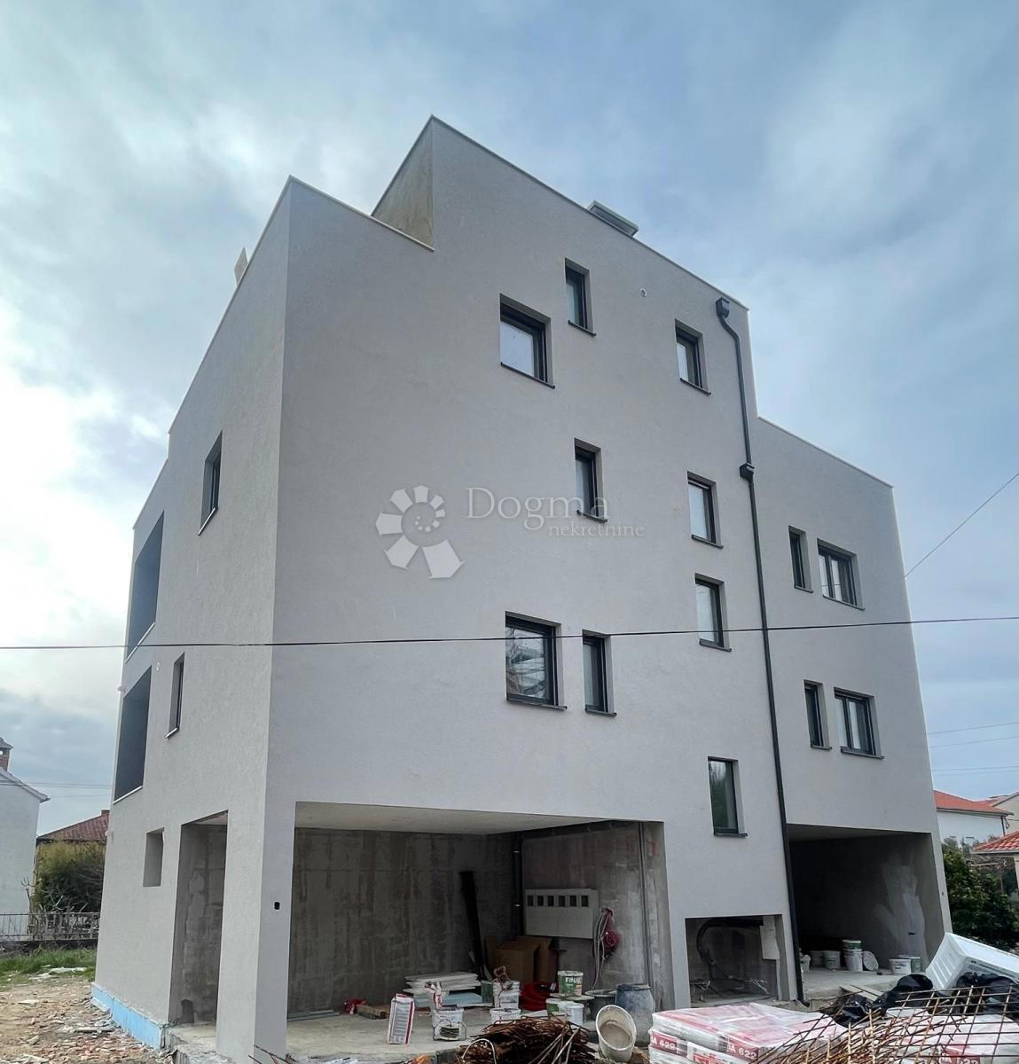 Allogio Kaštel Gomilica, Kaštela, 115m2